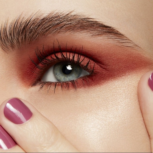 Mac Cosmetics Powder Kiss Eyeshadow in So Haute Right Now BNIB - Picture 2 of 16